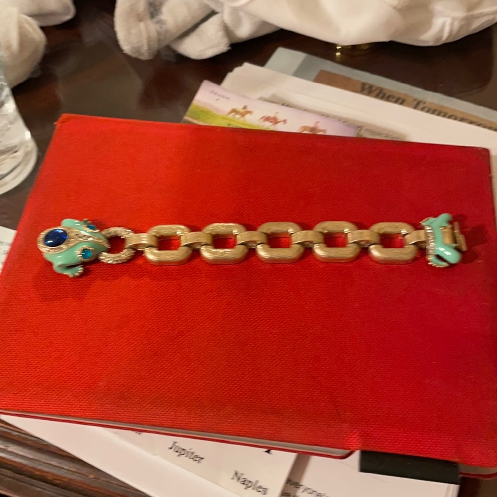 Bracelet